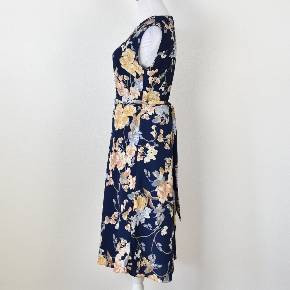 Lauren Ralph Lauren Floral Belted Crepe Midi Dress - 4 - Picture 4 of 8
